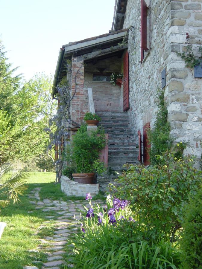 Villa La Brocca Di Valdichiascio à Gubbio Extérieur photo